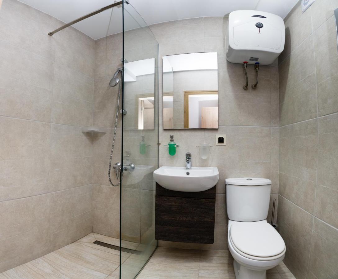 Colinele Aurii Cimislia Hotel Kültér fotó